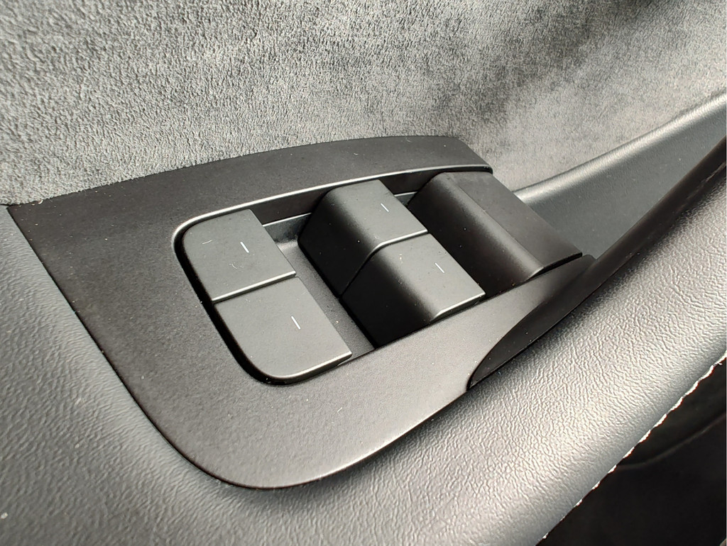 Tesla Model Y (KTJ18V) met abonnement