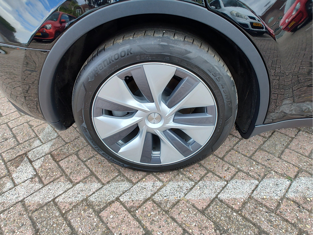 Tesla Model Y (KTJ18V) met abonnement