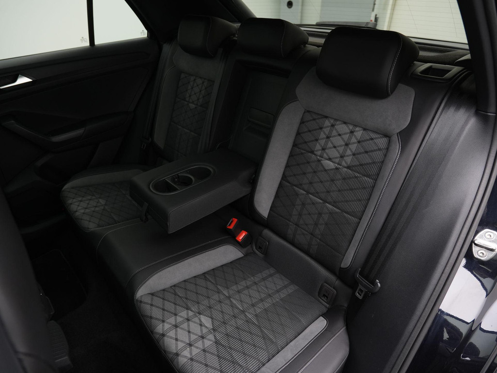 Volkswagen T-Roc (KPV48D) met abonnement
