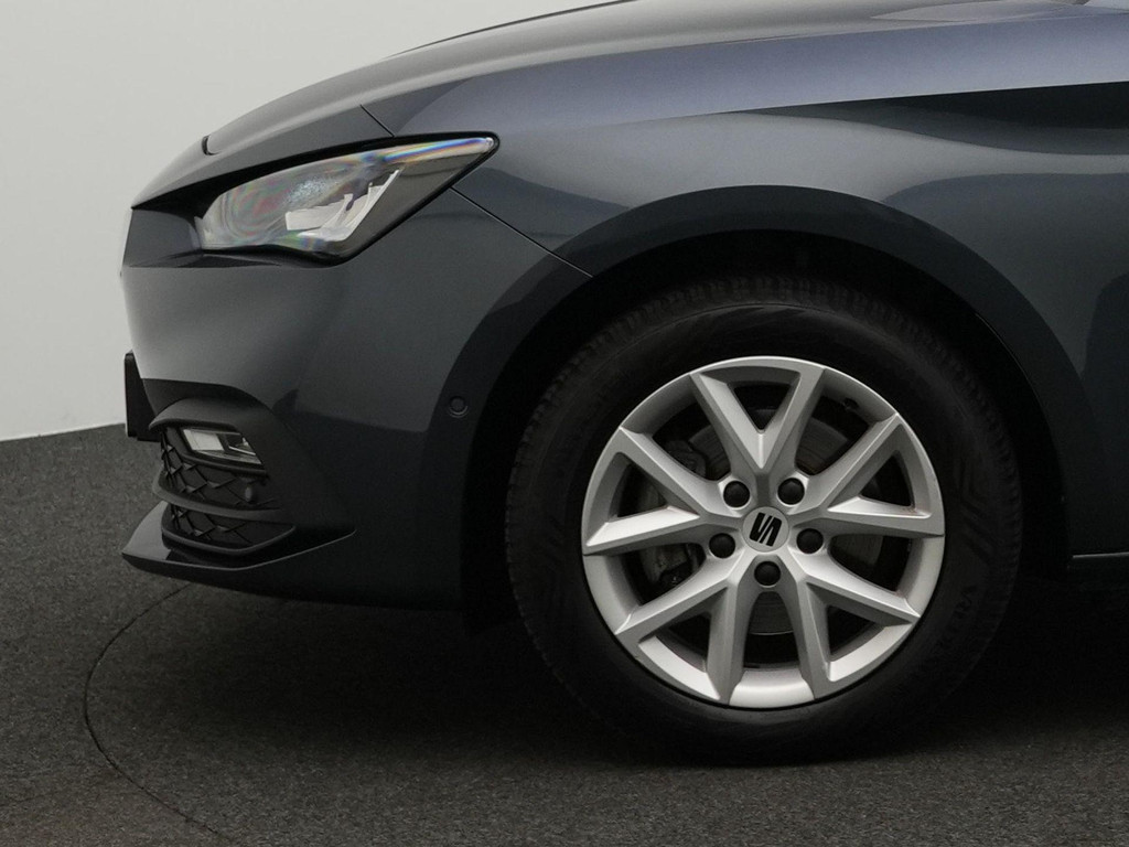 Seat Leon (L325BB) met abonnement