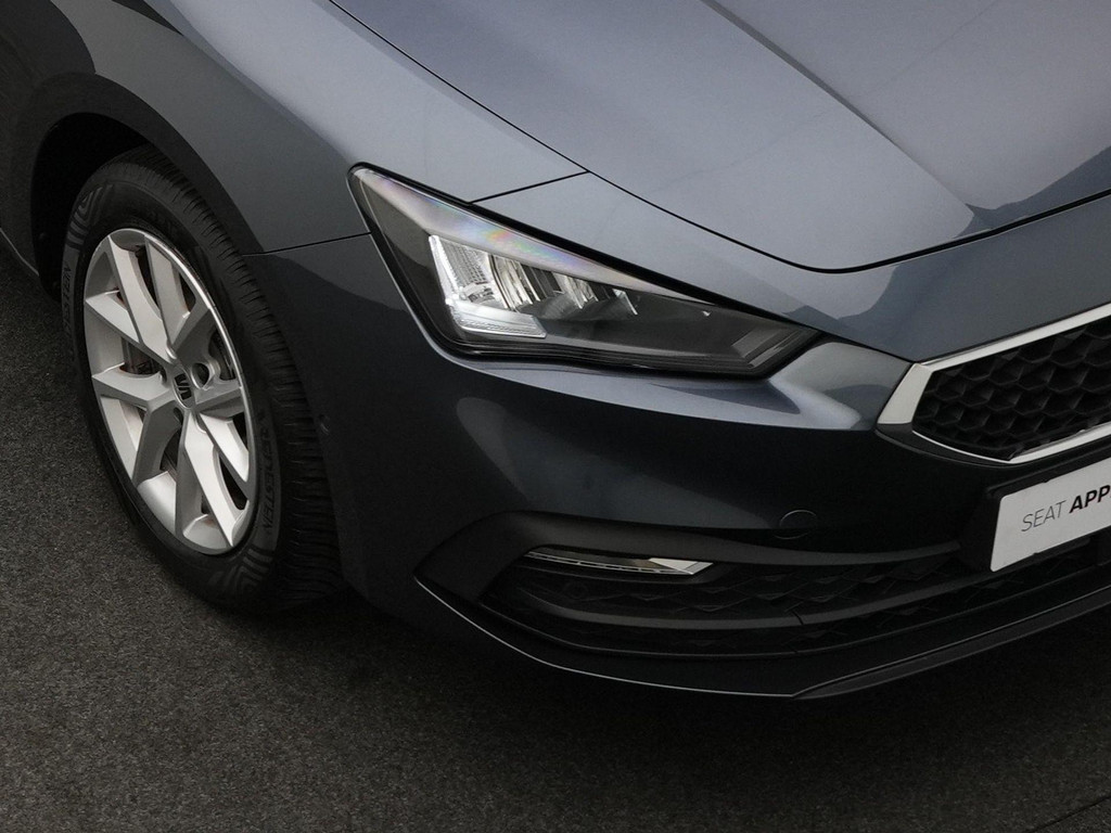 Seat Leon (L325BB) met abonnement