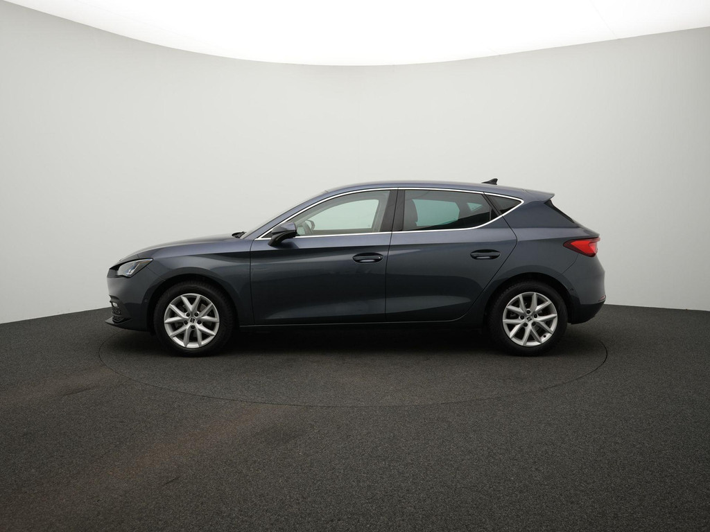 Seat Leon (L325BB) met abonnement