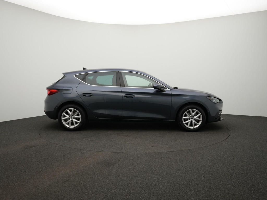 Seat Leon (L325BB) met abonnement