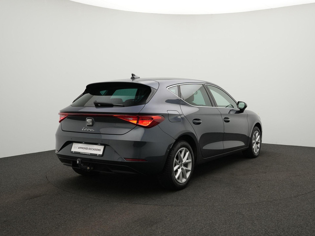 Seat Leon (L325BB) met abonnement
