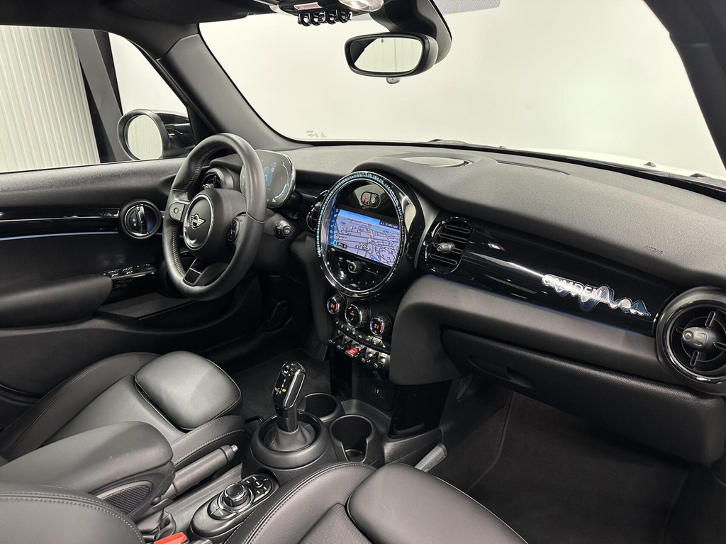 MINI 5-Deurs (P911TL) met abonnement
