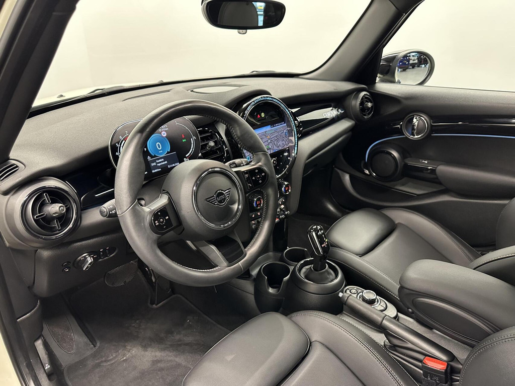 MINI 5-Deurs (P911TL) met abonnement