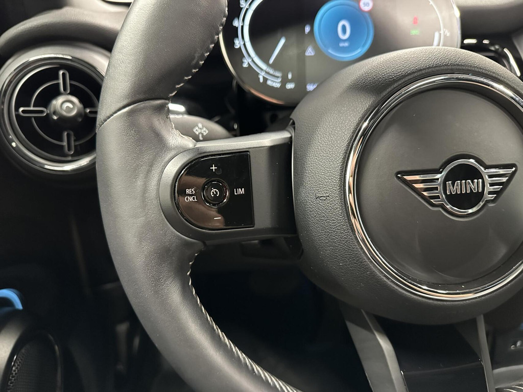 MINI 5-Deurs (P911TL) met abonnement