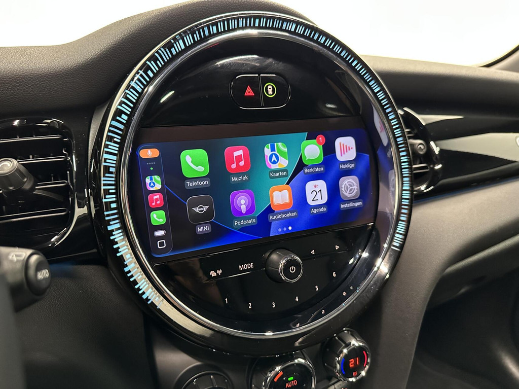MINI 5-Deurs (P911TL) met abonnement