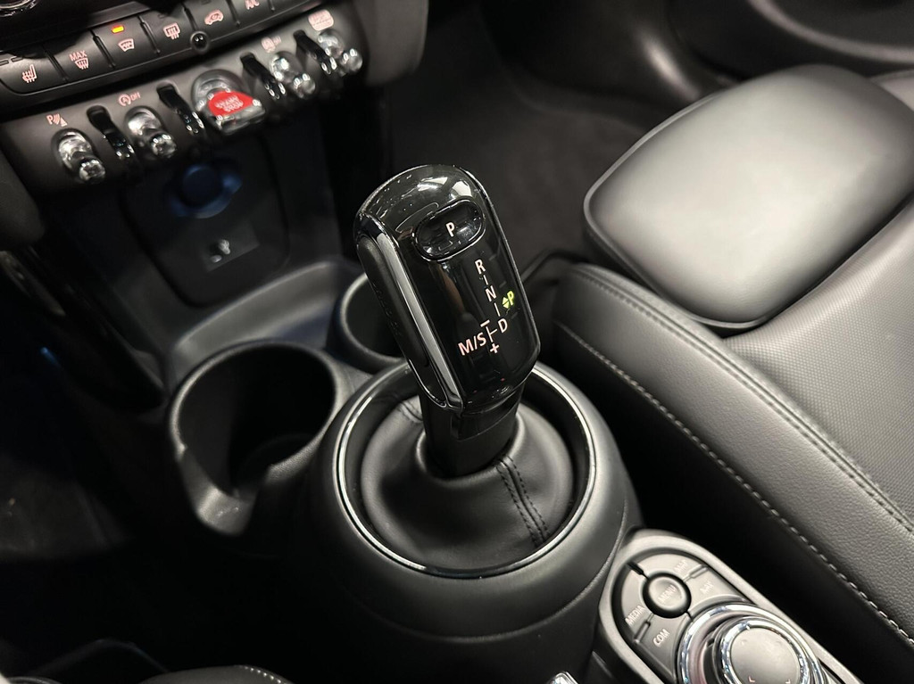 MINI 5-Deurs (P911TL) met abonnement