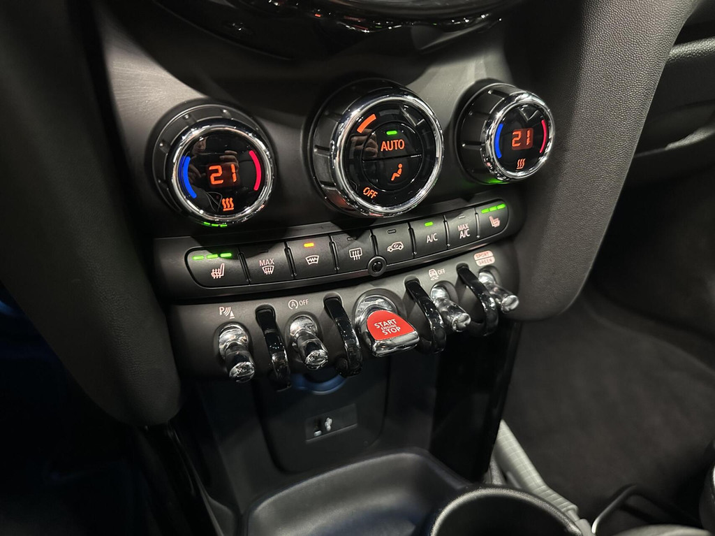 MINI 5-Deurs (P911TL) met abonnement
