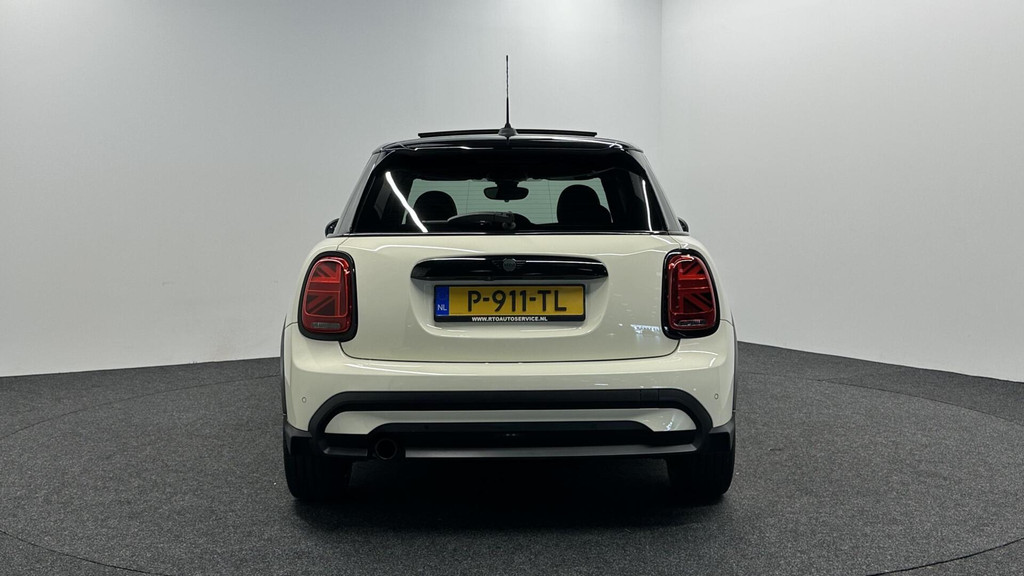 MINI 5-Deurs (P911TL) met abonnement