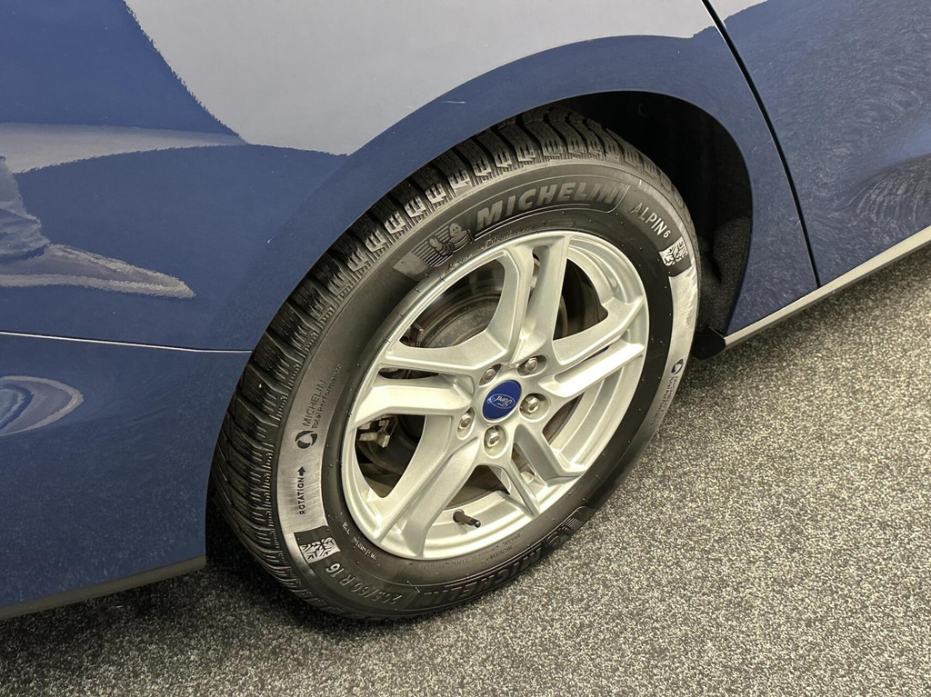 Ford FOCUS Wagon (K609ZT) met abonnement