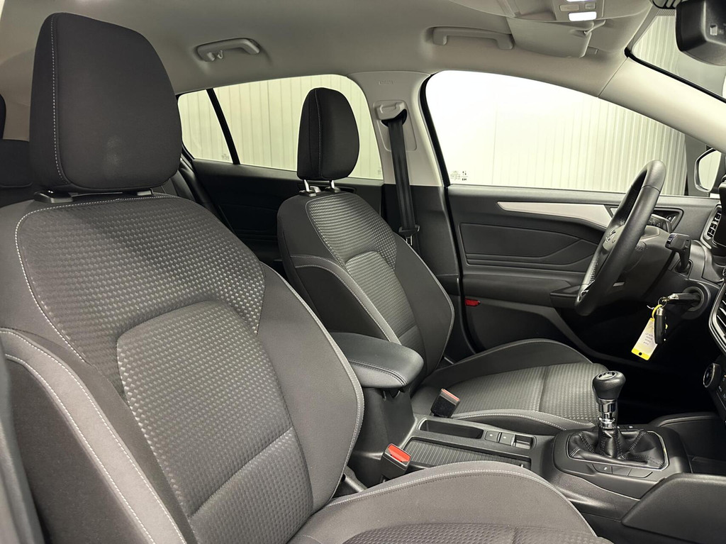 Ford FOCUS Wagon (K609ZT) met abonnement