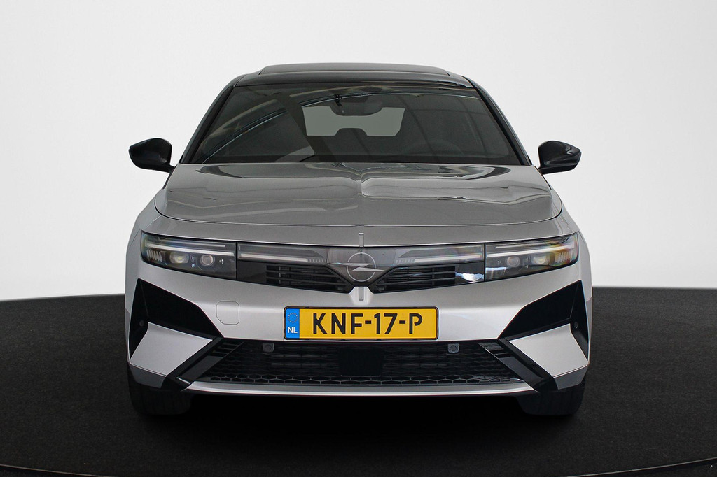 Opel Astra (KNF17P) met abonnement