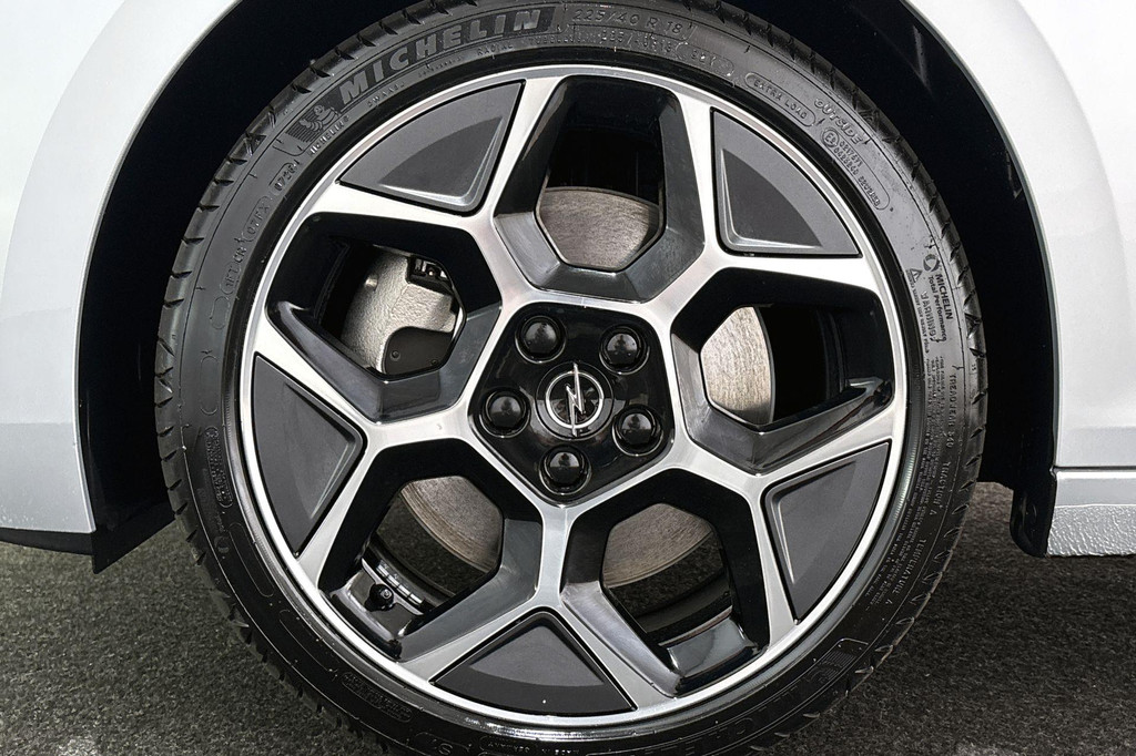 Opel Astra (KNF17P) met abonnement
