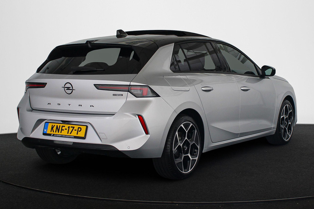 Opel Astra (KNF17P) met abonnement