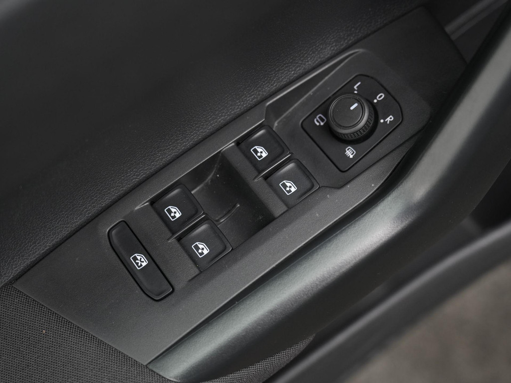 Volkswagen Polo (GFJ99S) met abonnement