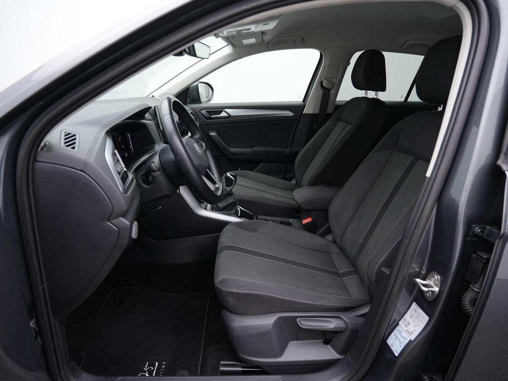 Volkswagen T-Roc (P642XG) met abonnement