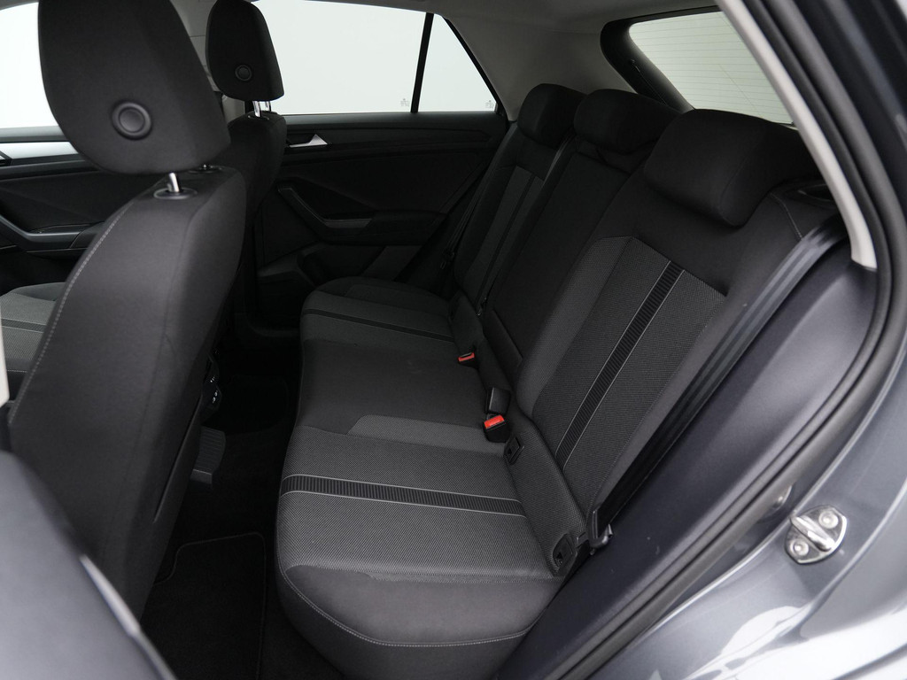 Volkswagen T-Roc (P642XG) met abonnement