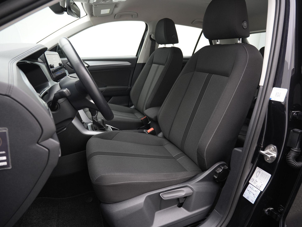Volkswagen T-Roc (R206ZR) met abonnement
