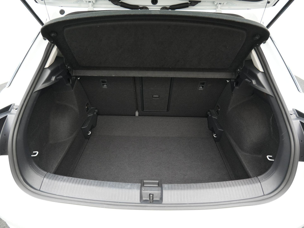 Volkswagen T-Roc (L530PS) met abonnement