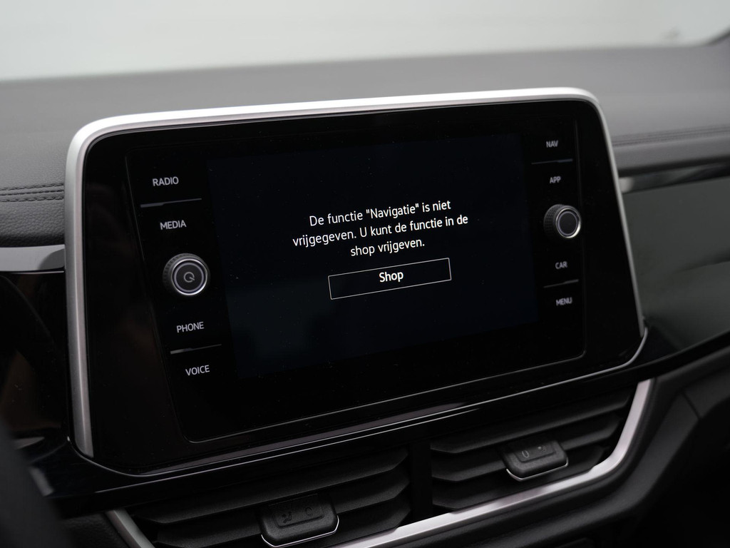 Volkswagen T-Roc (KPV51D) met abonnement