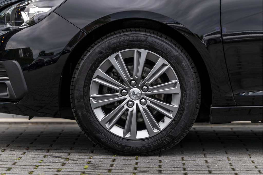 Peugeot 308 (K242LJ) met abonnement