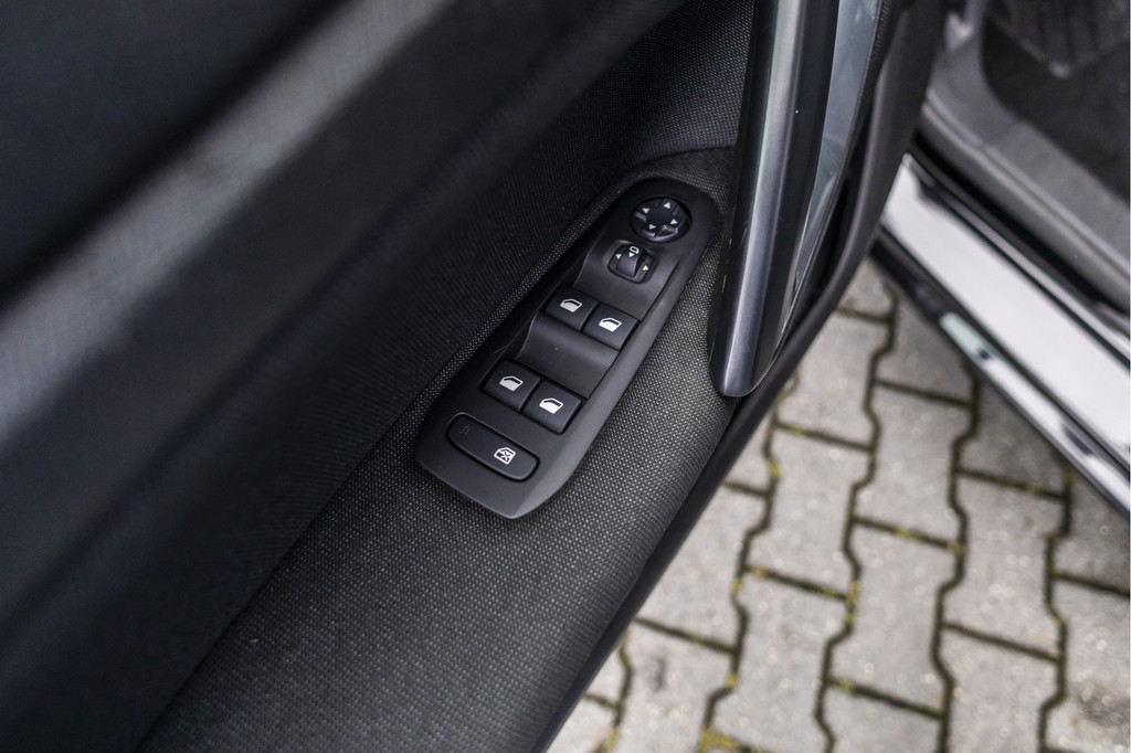 Peugeot 308 (K242LJ) met abonnement