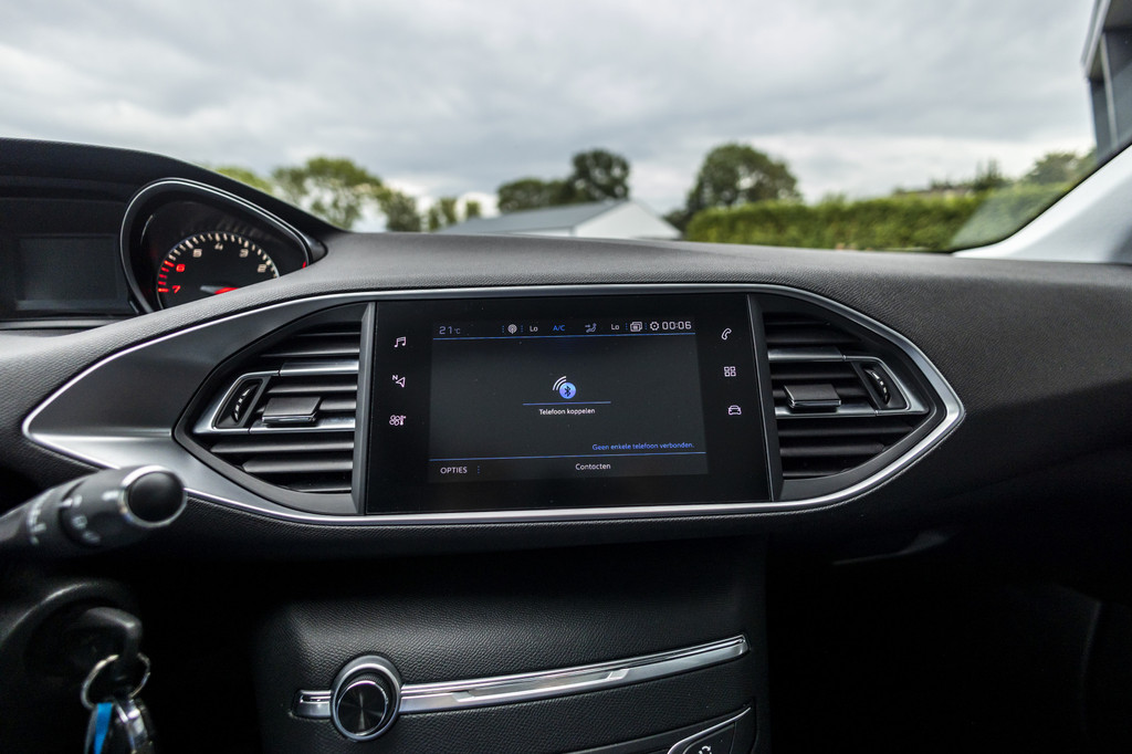 Peugeot 308 (K242LJ) met abonnement