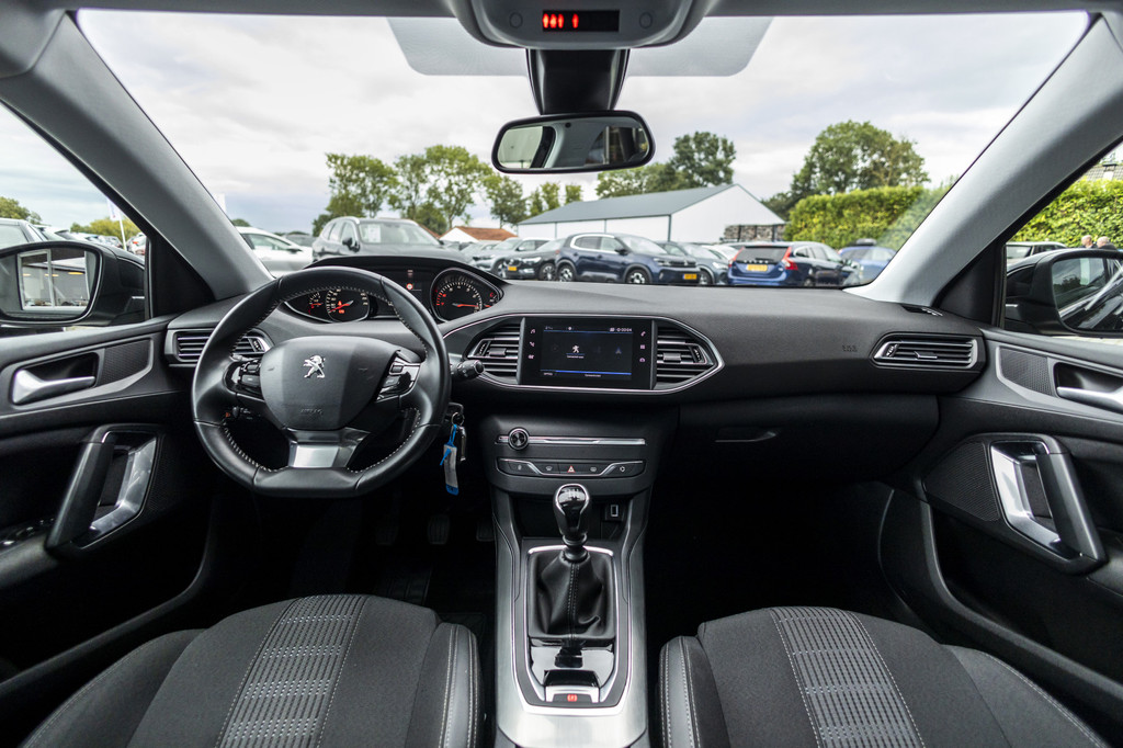 Peugeot 308 (K242LJ) met abonnement