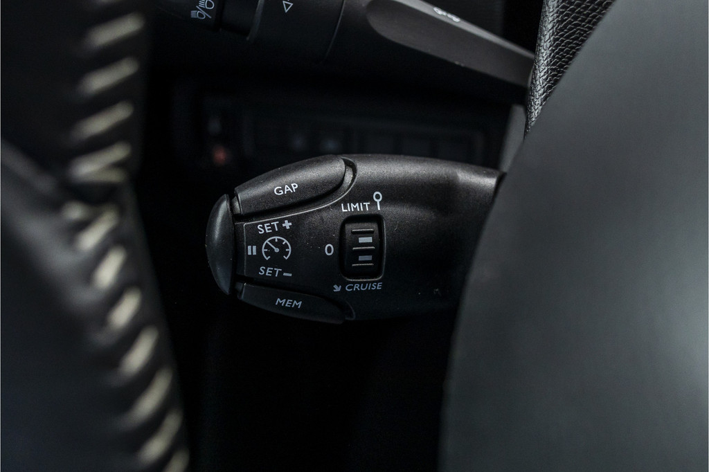 Peugeot 308 (K242LJ) met abonnement