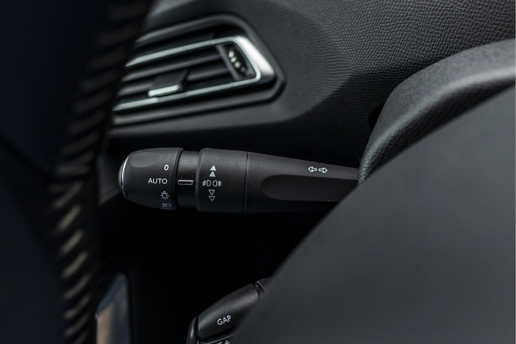 Peugeot 308 (K242LJ) met abonnement