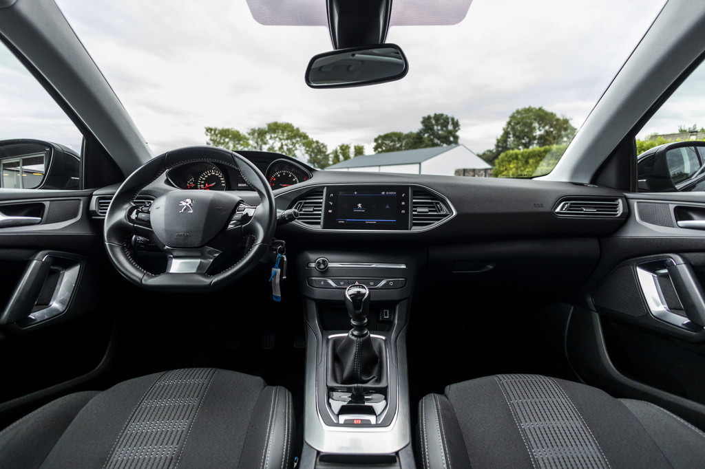 Peugeot 308 (K242LJ) met abonnement