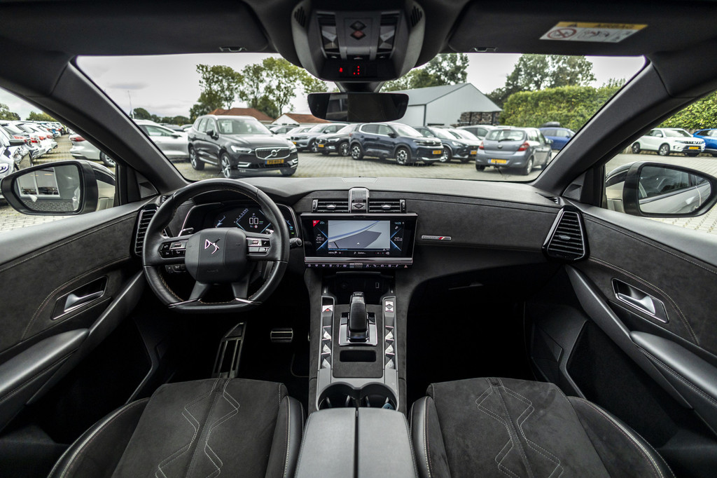 DS 7 Crossback (KNS94N) met abonnement