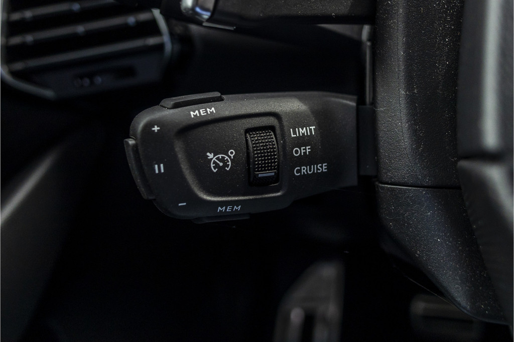 DS 7 Crossback (KNS94N) met abonnement