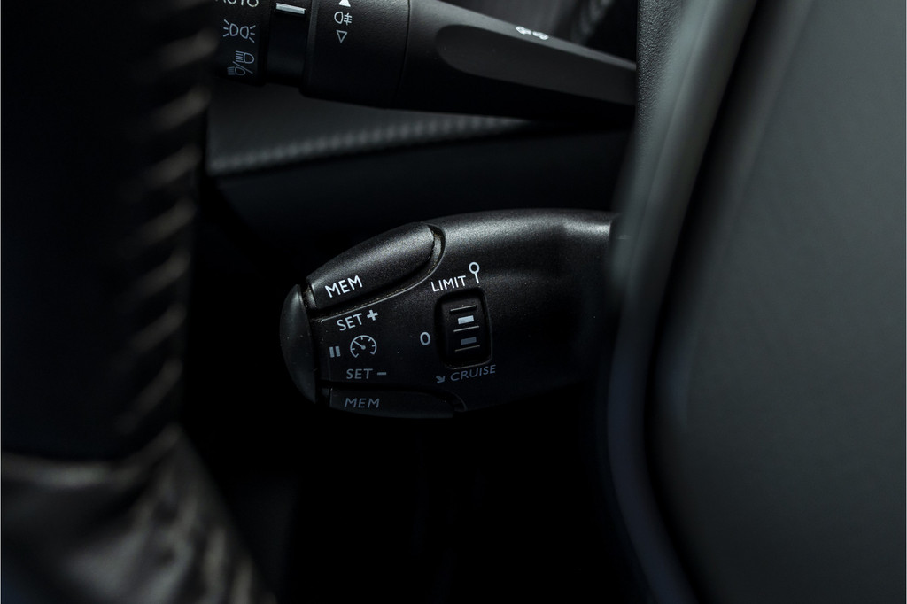 Peugeot 2008 (L538TN) met abonnement