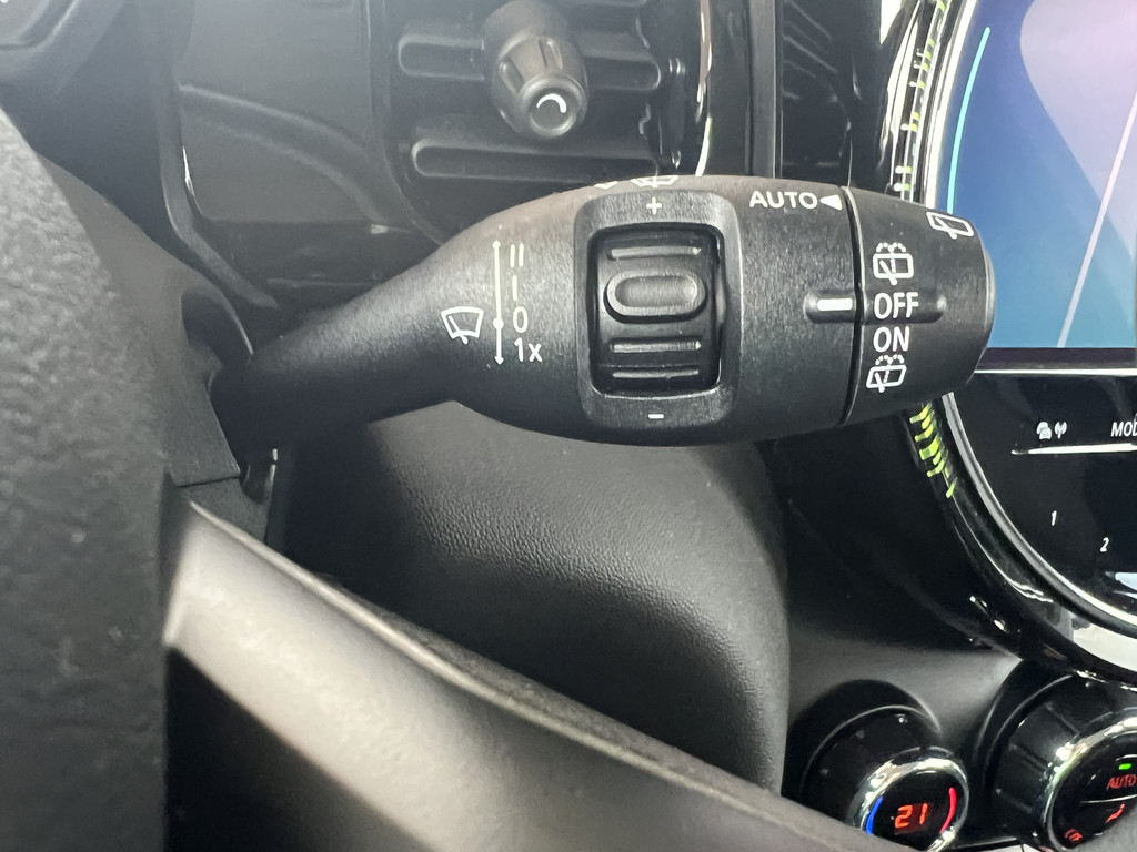 MINI 5-Deurs (X931DK) met abonnement