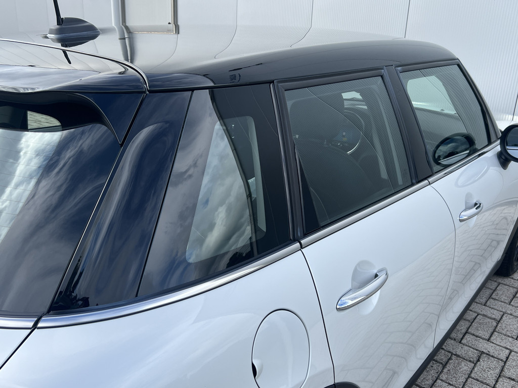 MINI 5-Deurs (X931DK) met abonnement