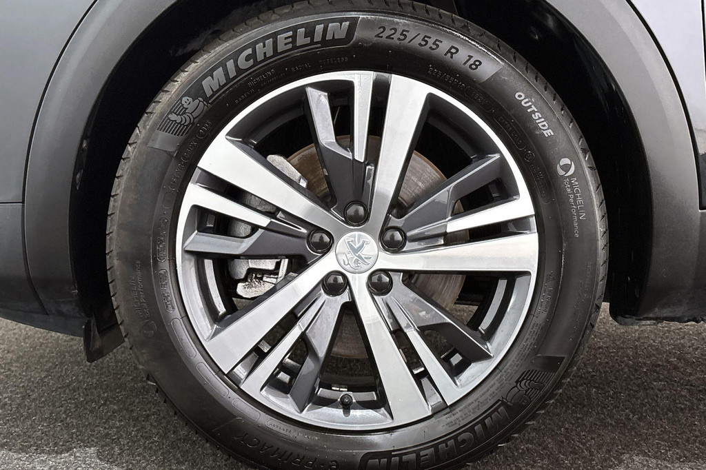 Peugeot 3008 (KLH48H) met abonnement