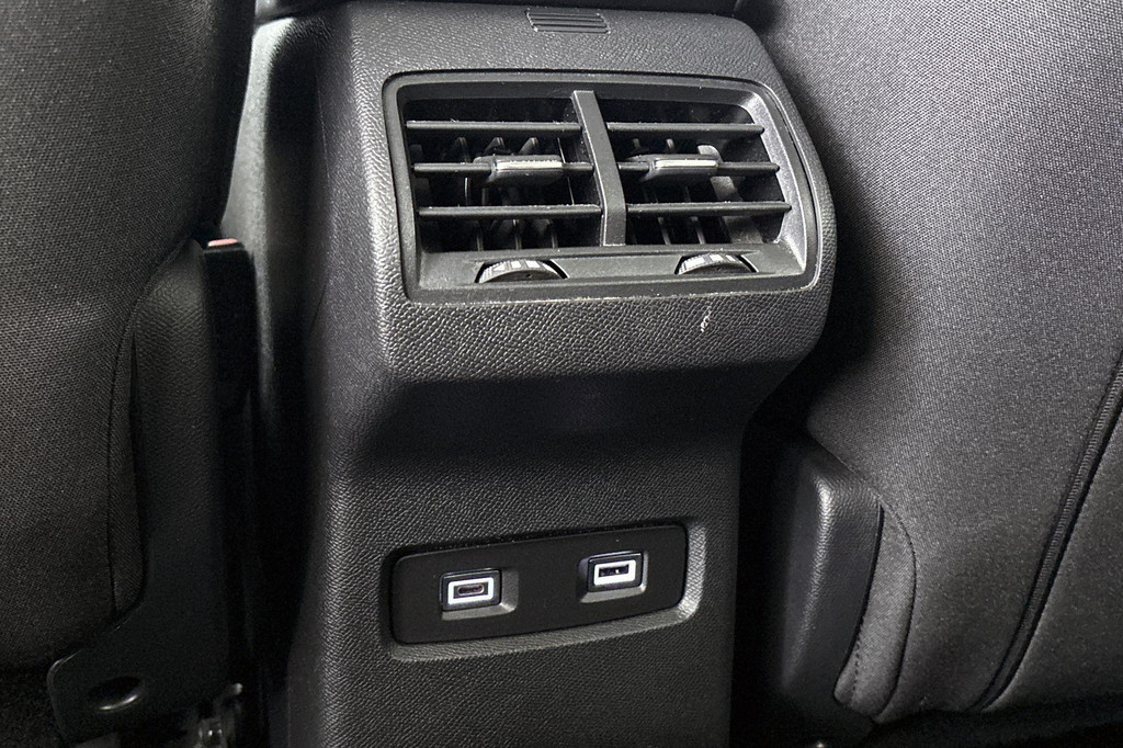 Citroën Ë-C4 (Z361RJ) met abonnement