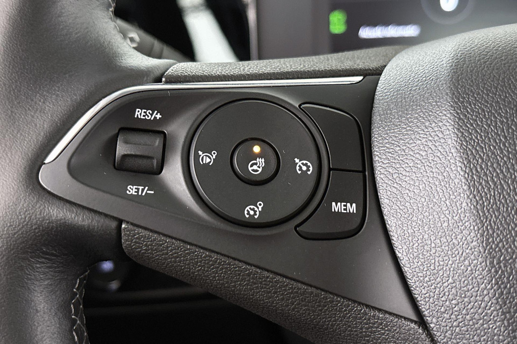 Opel Mokka-e (KTF22D) met abonnement