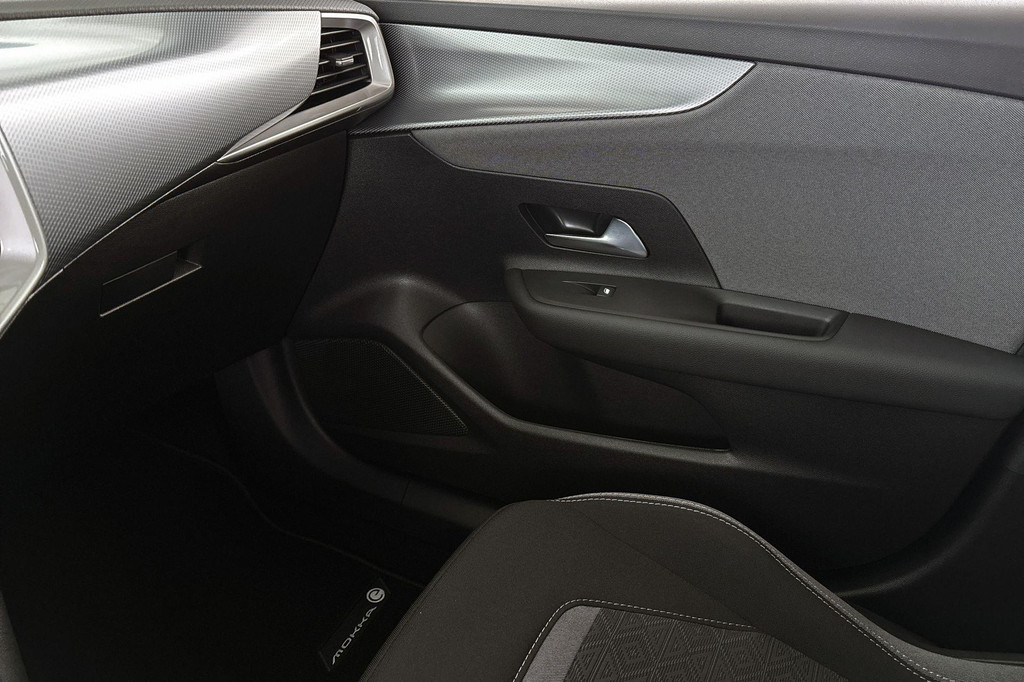 Opel Mokka-e (KTF22D) met abonnement