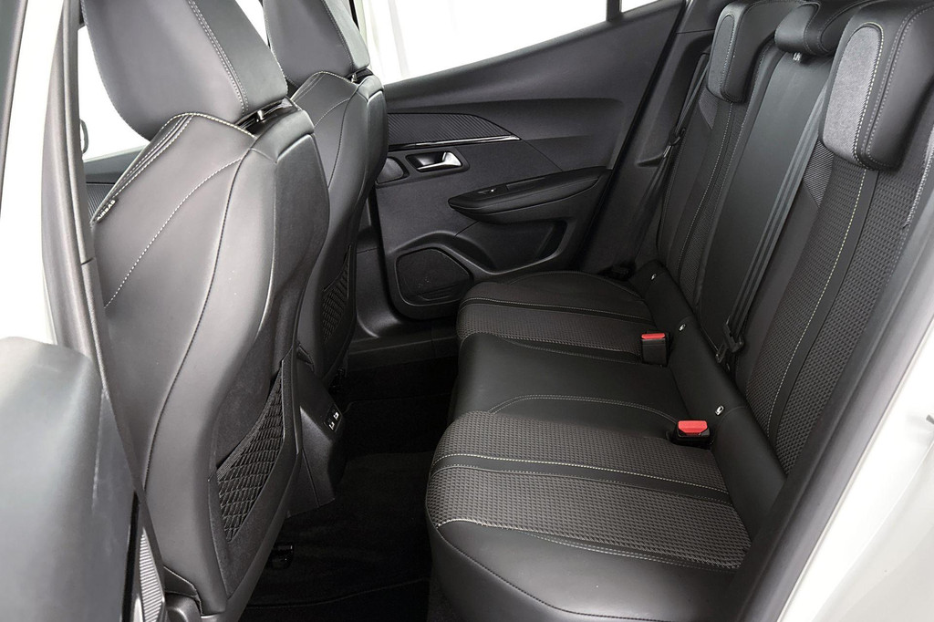 Peugeot e-2008 (KSR57P) met abonnement