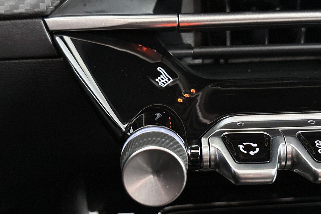 Peugeot e-2008 (KSR57P) met abonnement