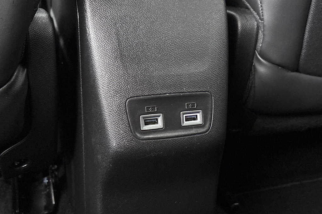 Peugeot e-2008 (KSR57P) met abonnement