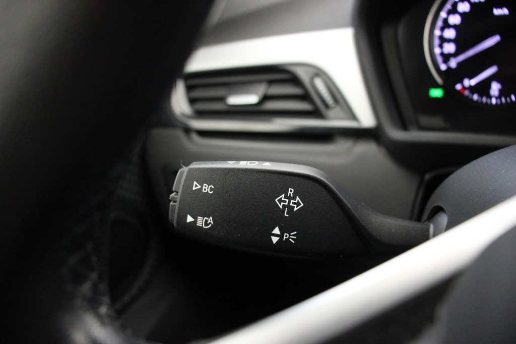 BMW X1 (L868ZP) met abonnement