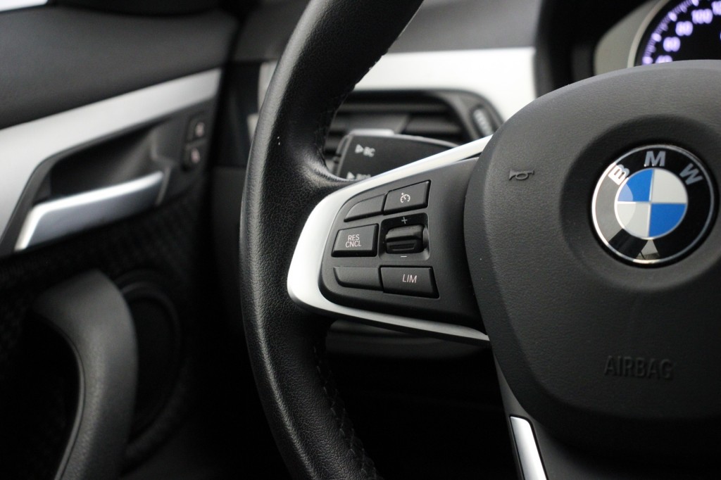 BMW X1 (L868ZP) met abonnement