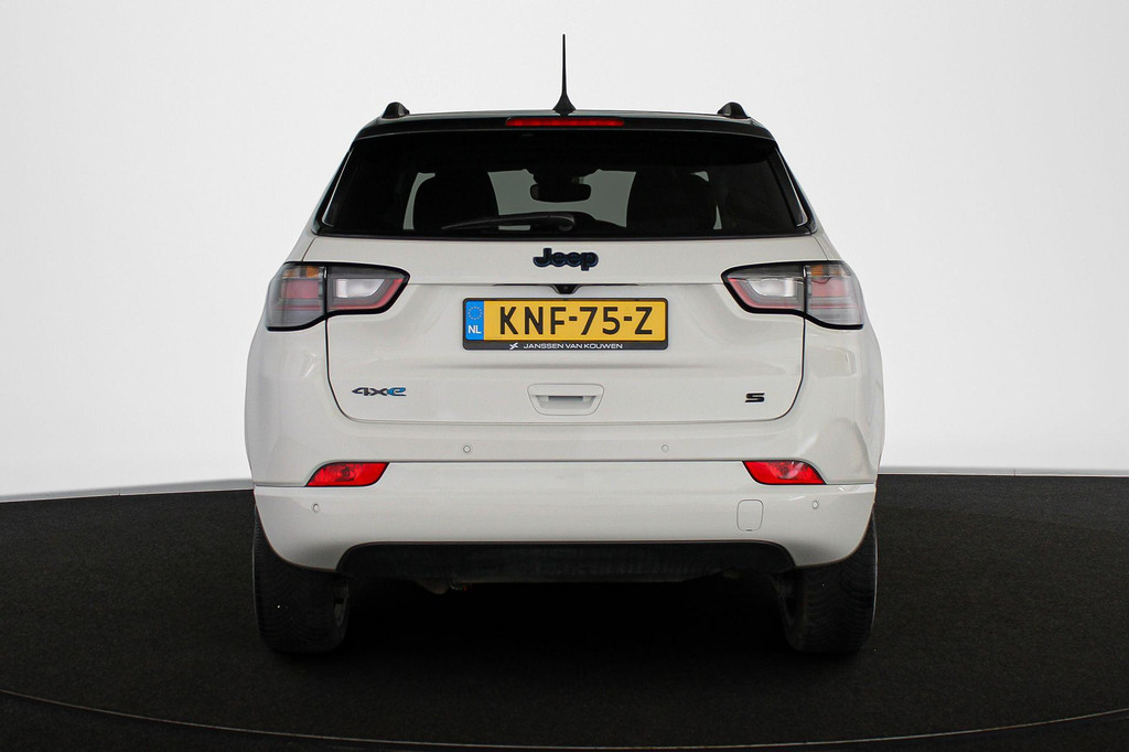 Jeep Compass (KNF75Z) met abonnement