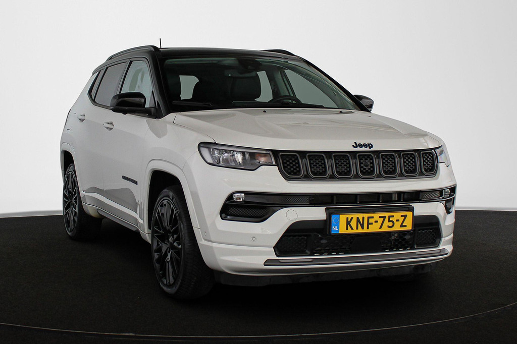 Jeep Compass (KNF75Z) met abonnement