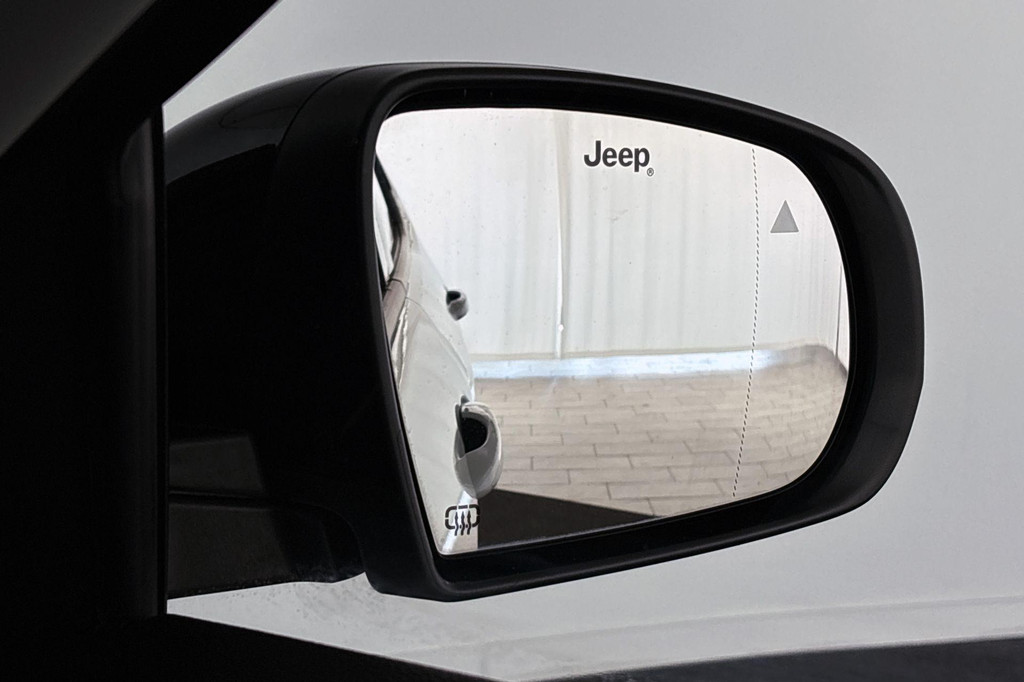 Jeep Compass (KNF75Z) met abonnement